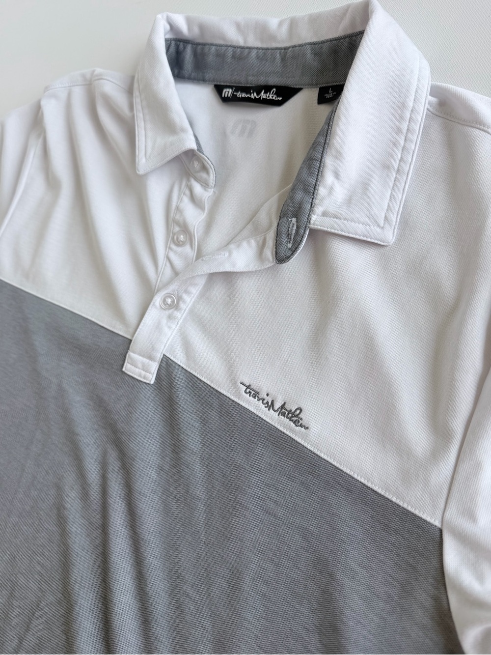 TravisMathew Pima Cotton Polo Shirt Gray White Colorblock Golf Size L - Picture 9 of 10